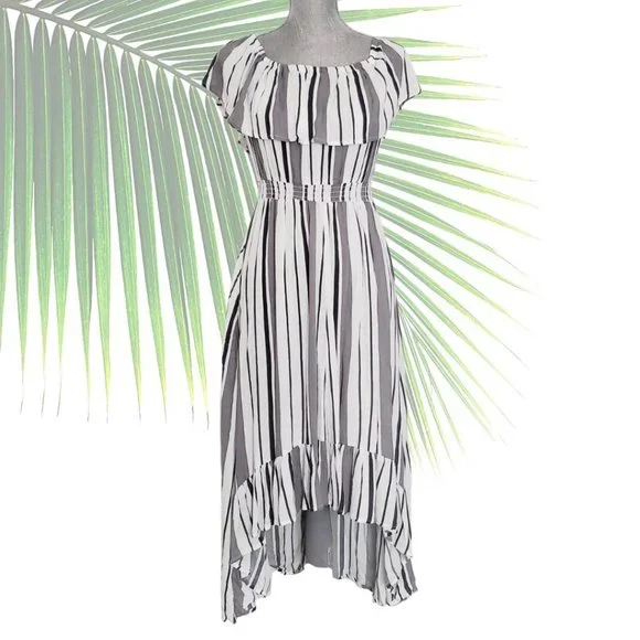 SOLD ! New Look Gray Striped Off Shoulder Casual Maxi Dress Size Small GUC - Picture 2 of 15